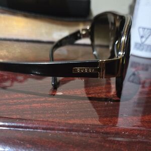 Gucci Black and Gold Women's Glasses